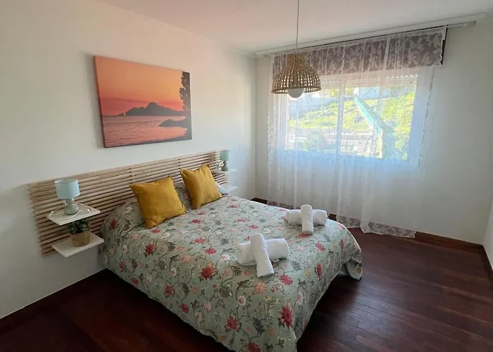 El Balcon De Lorenzo Vistas A La Ria Y Combarro アパート O Casal