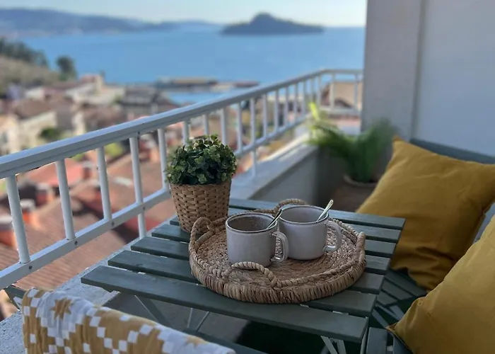 El Balcon De Lorenzo Vistas A La Ria Y Combarro * O Casal